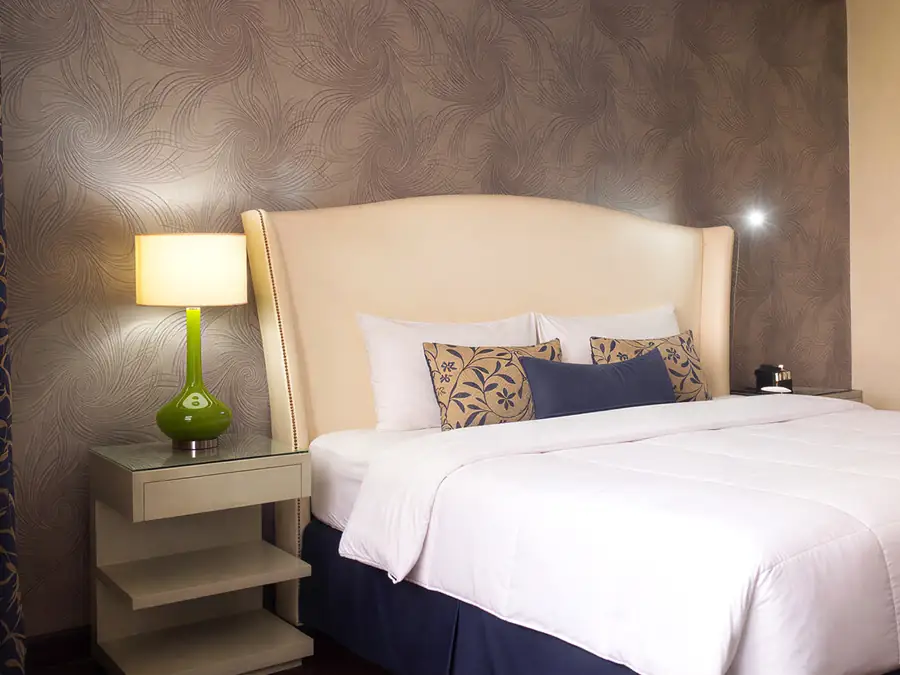 Habitación king con zona de noche