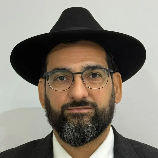 Retrato del Rab Aaron Levy